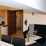 Apartment On An Organic Farm Near Slopes Saalfelden