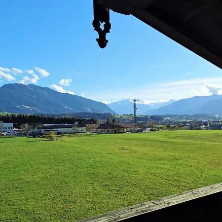 Apartment On An Organic Farm Near Slopes