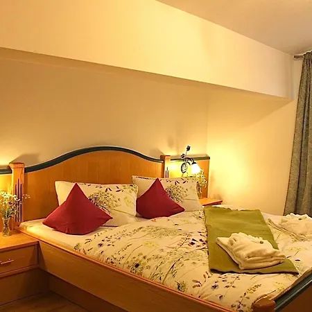 Appartement On An Organic Farm Near Slopes Saalfelden